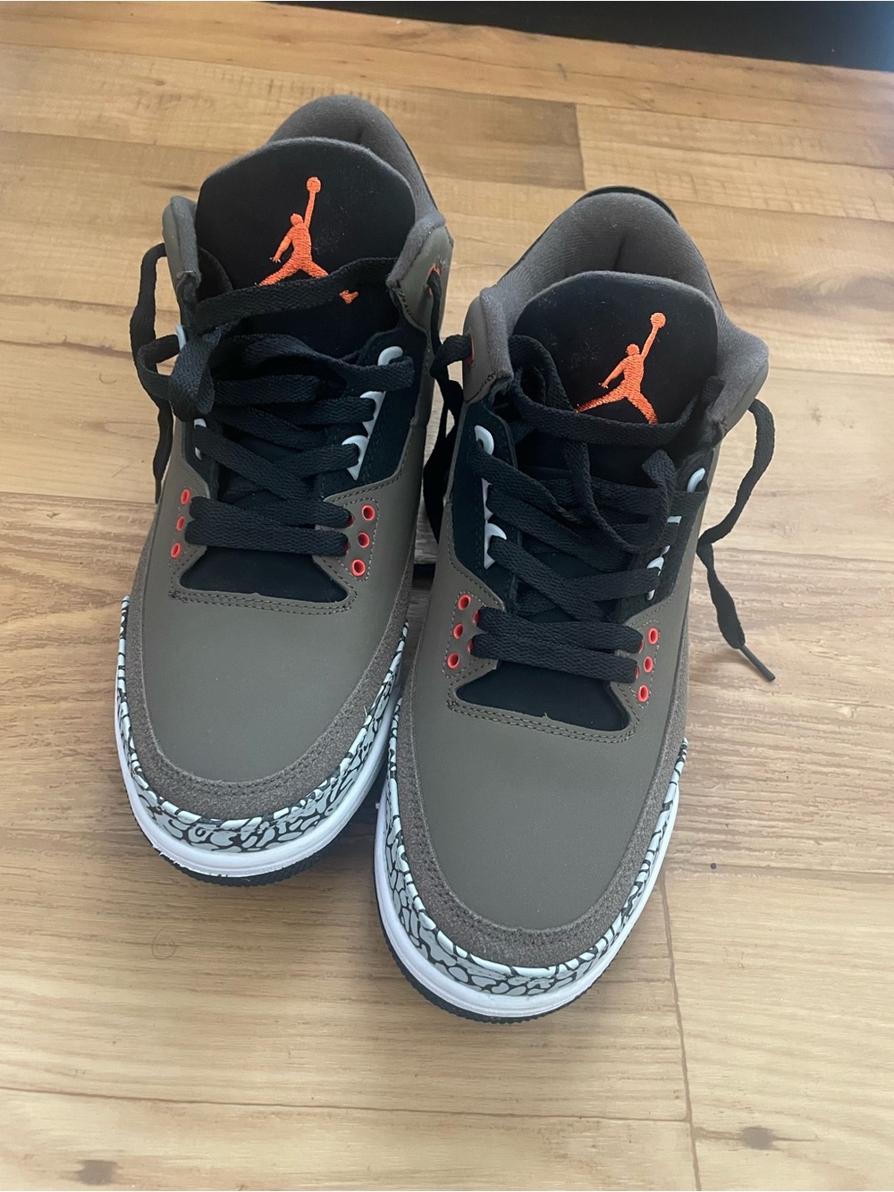 Men’s Jordan shoes sneakers size 11.5